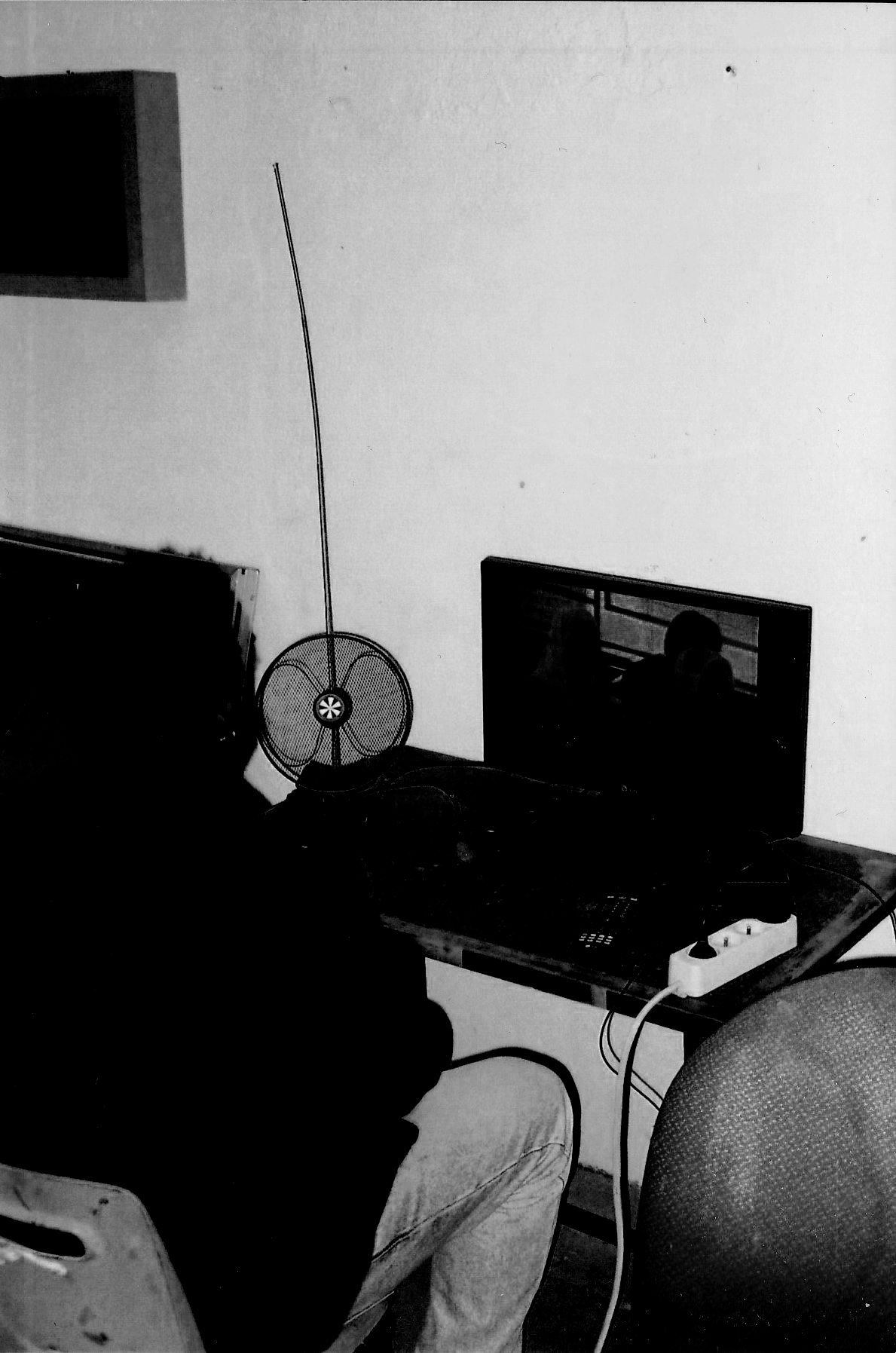 Réception de la première emission de OTVC.